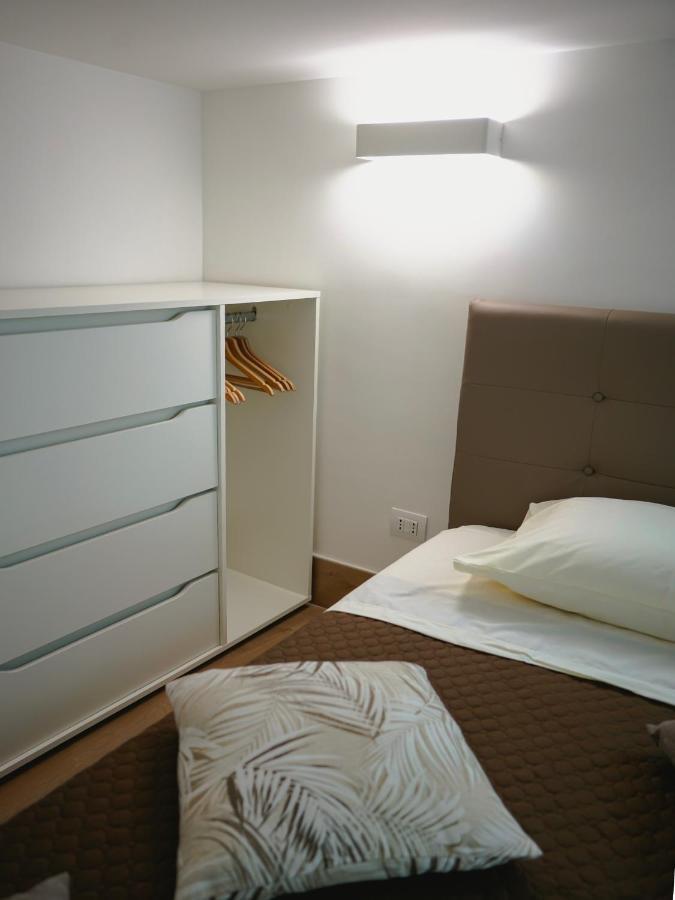 Bibis home Napels Buitenkant foto